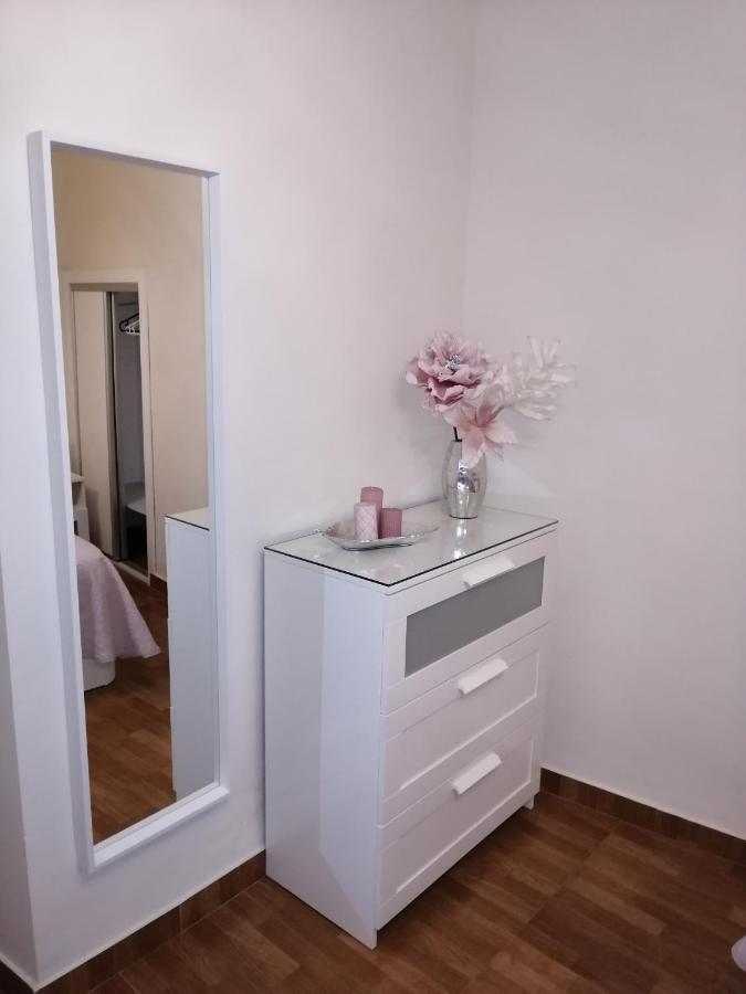 Apartamento Entrecaminos Setenil De Las Bodegas Buitenkant foto