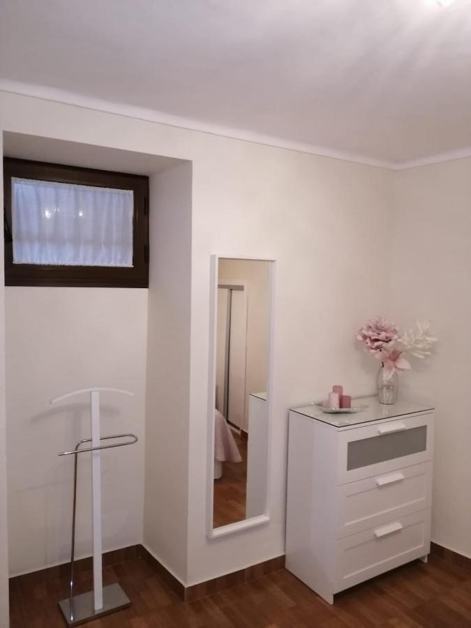 Apartamento Entrecaminos Setenil De Las Bodegas Buitenkant foto