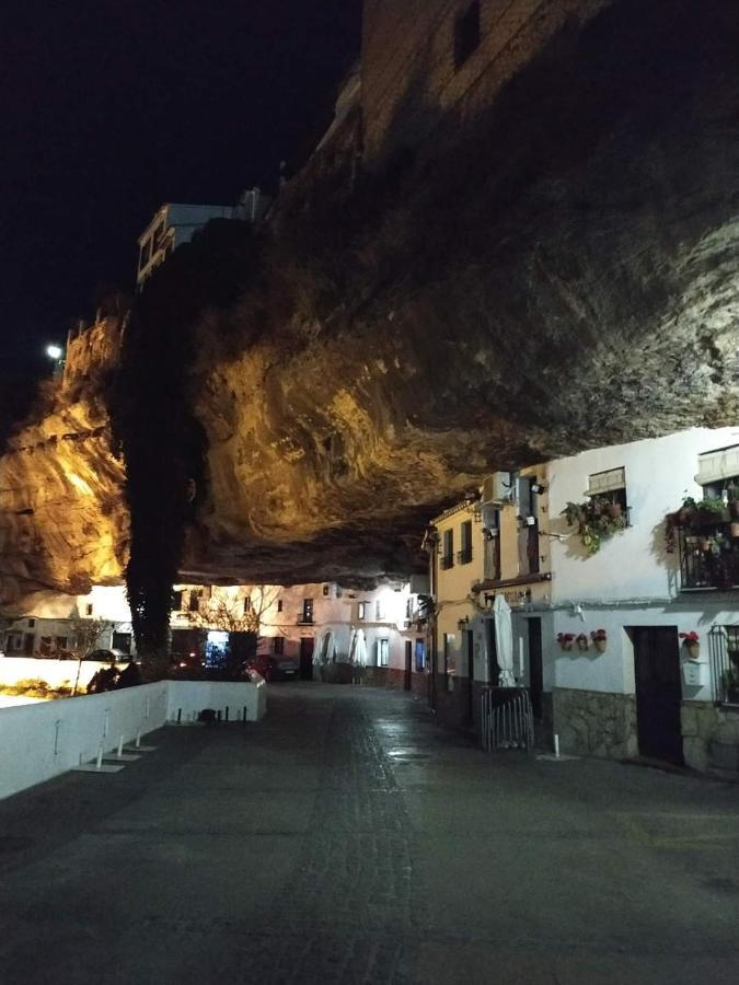 Apartamento Entrecaminos Setenil De Las Bodegas Buitenkant foto